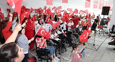 Çocuk Oyun Köyü Ana Kucağı'nda Anlamlı 23 Nisan Kutlaması