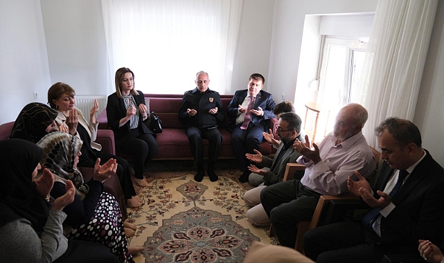 Sarıibrahim çiftinden Şehit Ailesine Taziye Ziyareti