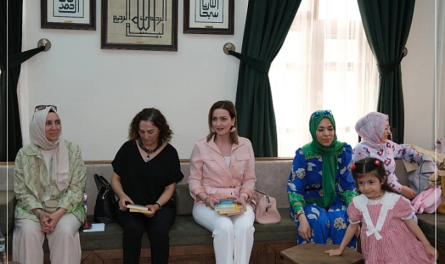 Karaman Kitap Kulübü'nün Etkinliğine Hatice Sarıibrahim katıldı