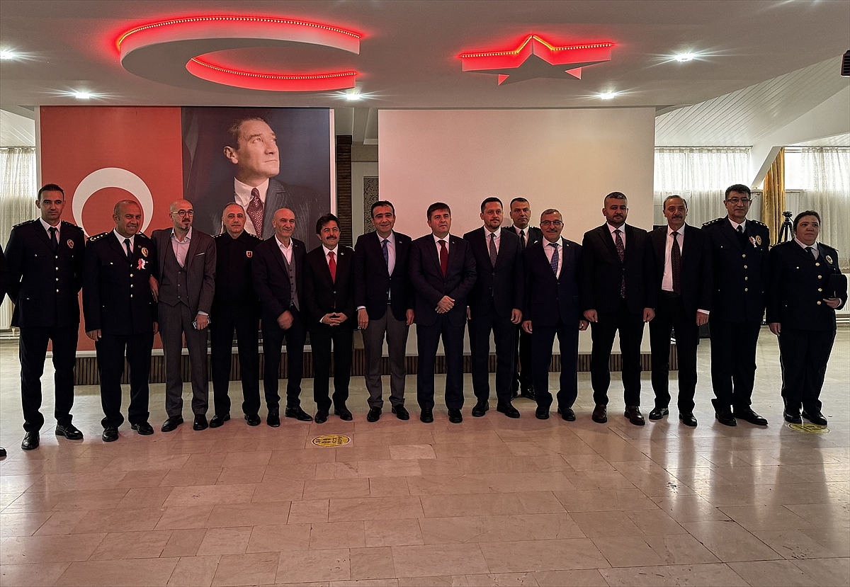 Karaman'da bayramlaşma programı düzenlendi