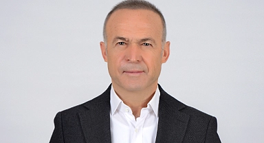 Mevlüt Akgün: "Başkanlığı kazanan Savaş Kalaycı'yı ve MHP teşkilatlarını kutluyorum"