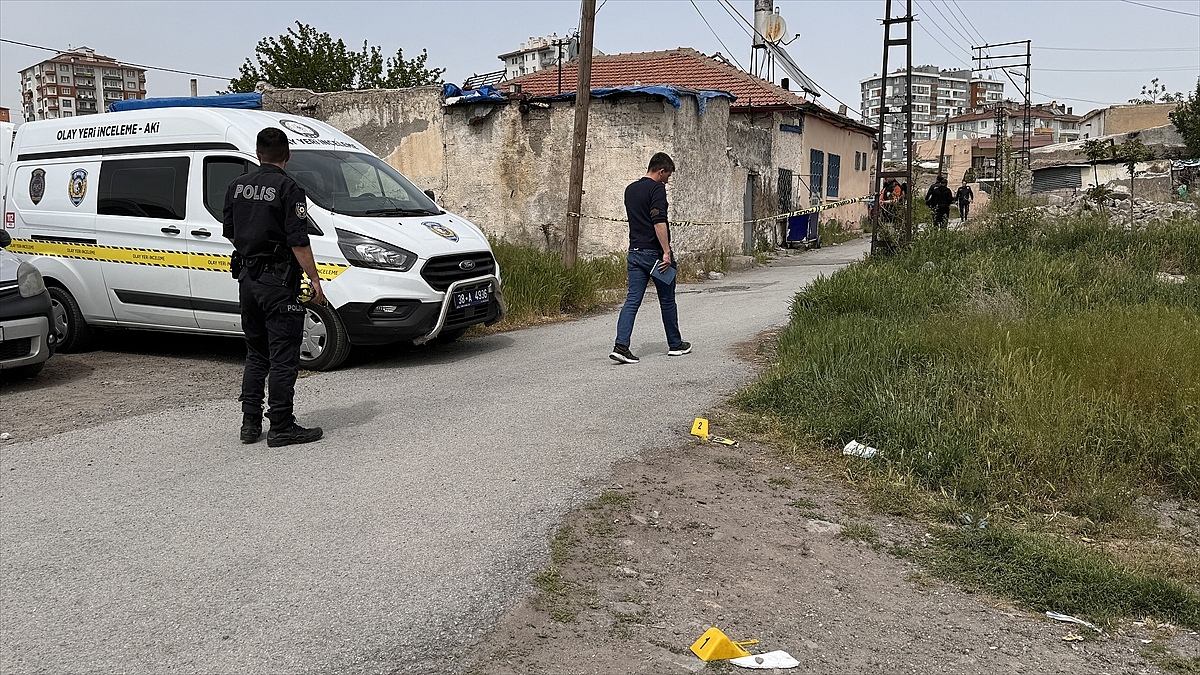 Silahlı kavgada 1 kişi yaralandı