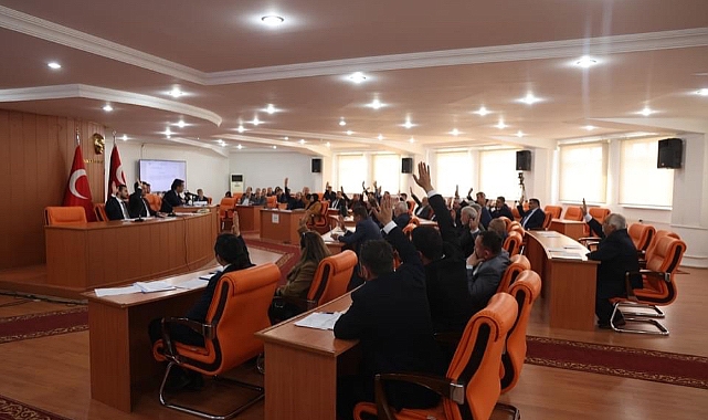 Yeni Meclis üyeleri ilk toplantısını yaptı