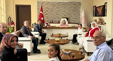 Zeynep ile İlkin Işın, İl Millî Eğitim Müdürü Oldu