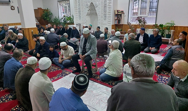Ailece sabah namazında buluştular