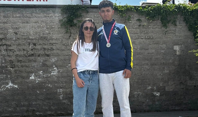 Atletizmde madalya yağmuru