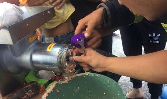 Bir anlık dikkatsizliği elinden etti