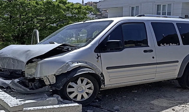 Direksiyon başında kalp krizi geçiren sürücü öldü
