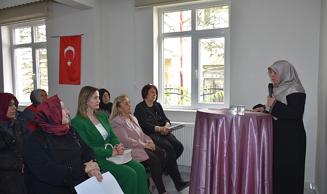 DÜNYEV’den Anneler günü etkinliği