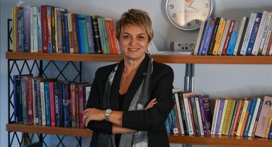 Ebeveynler için "ergenlikle başa çıkma" yöntemleri