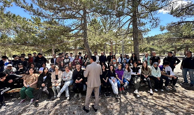 Karaman TOBB Fen Lisesi Öğrencileri 'Geleneksel Motivasyon Pikniği'nde Stres Attı