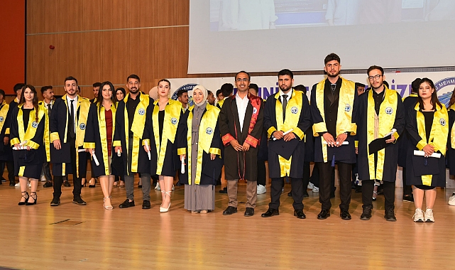 KMÜ'de Haftanın Son Mezuniyet Törenleri Düzenlendi