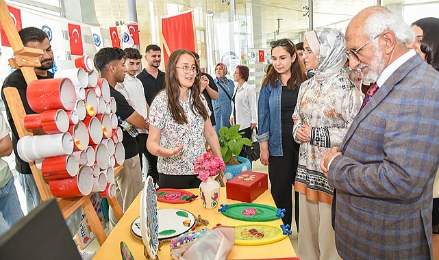 'Meşguliyet Terapisi Sergisi' Açıldı