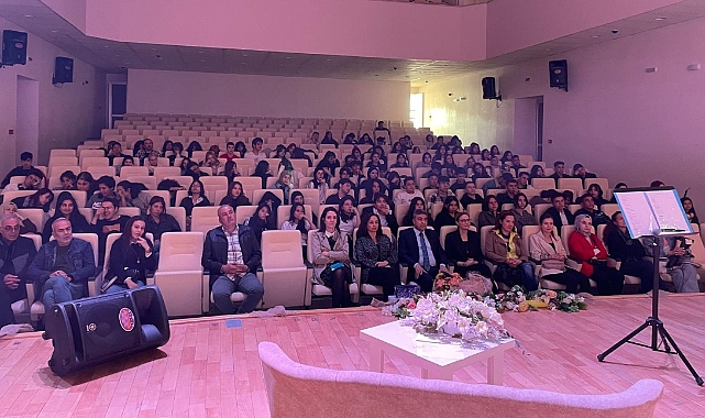 Şiirler Gönüle Dokundu