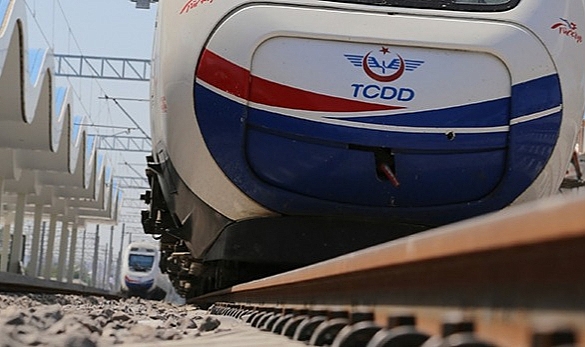 TCDD Karaman ve Çevresindeki Tren Yollarında Otla Mücadele İçin İlaçlama Yapacak