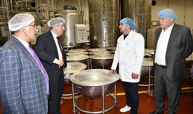 Vali Sarıibrahim Ermenek Pekmez Helvası tesislerini gezdi