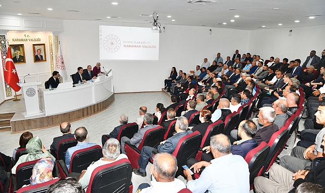 Vali Sarıibrahim Muhtarlarla biraraya geldi