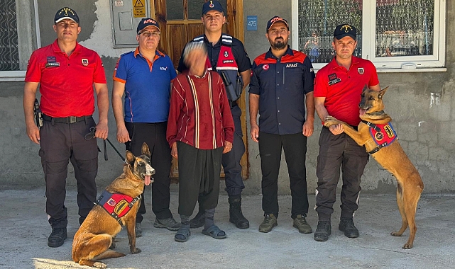 Yaşlı adamı Tuğra ve Kahve buldu