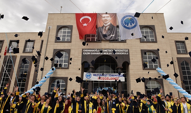 2023-2024 Eğitim Öğretim Yılı Mezuniyet Törenleri Sona Erdi
