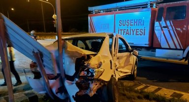İki otomobilin çarpıştığı kazada 10 kişi yaralandı