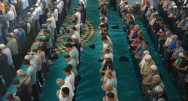 Karaman'da bayram namazı kaçta kılınacak?