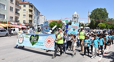 Karaman'da Çevre Haftası etkinlikleri kapsamında yürüyüş düzenlendi
