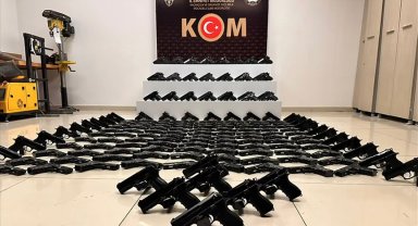 "Mercek-20" operasyonunda 225 ruhsatsız tabanca ele geçirildi
