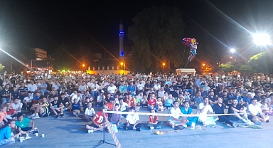 Milli Maç Heyecanı Aktekke Meydanında Yaşandı