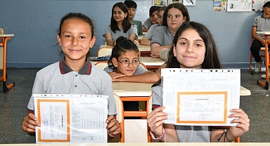 Okul Zili Tatil İçin Çaldı