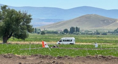 Kayseri'de kaza kırıma uğrayan eğitim uçağındaki iki pilot şehit oldu