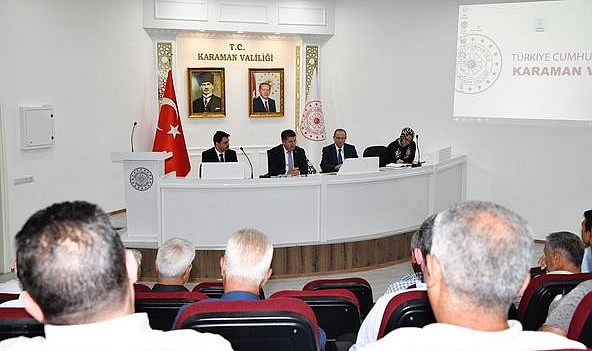 Vali Sarıibrahim Mahalle Muhtarları ile Bir Araya Geldi