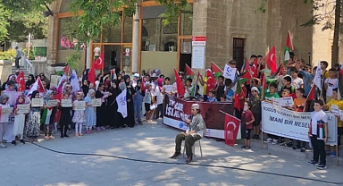 AGD öğrencileri Filistin için konuştu: "Oyun oynamak için değil, Oyunu bozmak için buradayız!"