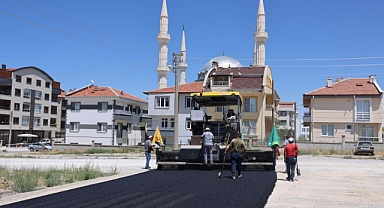 Asfalt Çalışmaları Gevher Hatun Mahallesinde Devam Ediyor