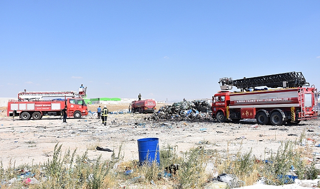 Karaman'da geri dönüşüm tesisinde çıkan yangın söndürüldü