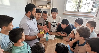 Karaman'da Kur'an Kursu Öğrencilerinden Anlamlı Davranış 