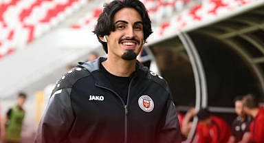 Karaman FK'da yaprak dökümü sürüyor