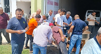 Karaman Ticaret Borsası’ndan aşure ikramı