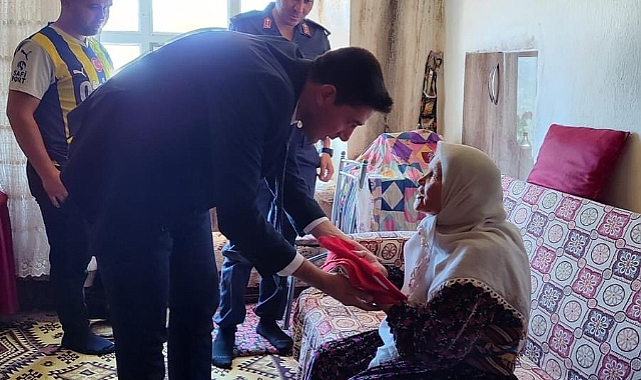 Kaymakam Erdoğan'dan şehit ailesine ziyaret