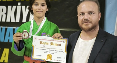 Melih Eren Kayış, Kuraş’ta Türkiye Üçüncüsü Oldu