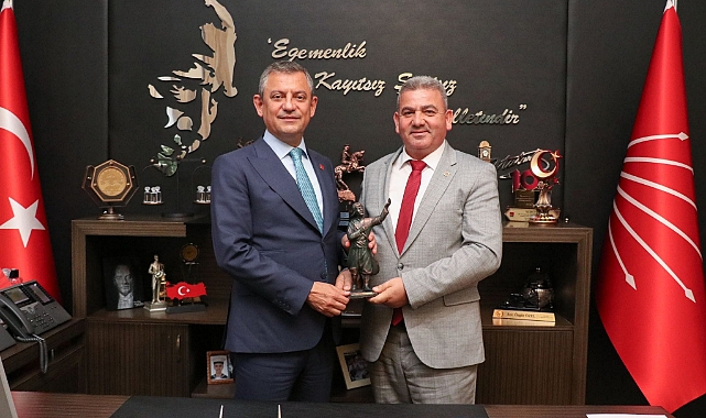 Yeşildaş Özel ve Beşikçioğlu'nu ziyaret etti