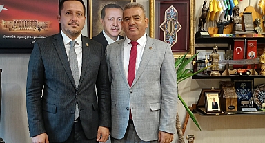 Yeşildaş ve Eser’den Memleket Sohbeti