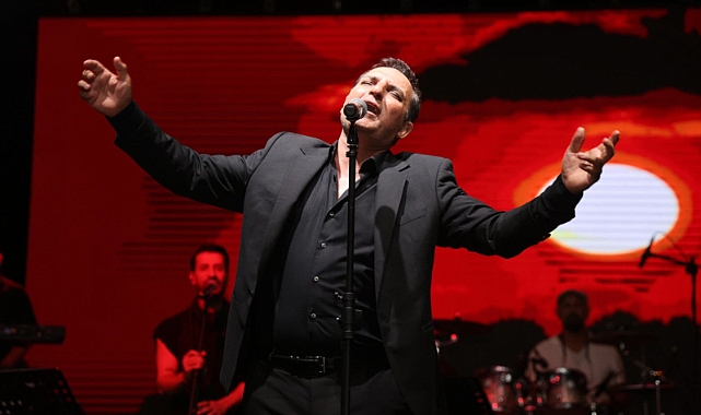 6. Uluslararası Karaman Türk Dünyası Şöleni Muhteşem Bir Konserle Sona Erdi