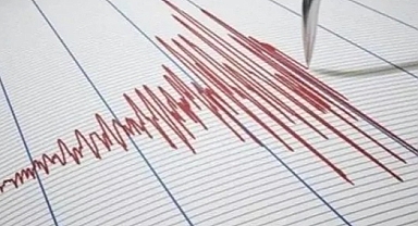 Akdeniz'de 4,9 büyüklüğünde deprem