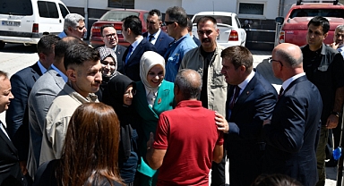 Bakan Göktaş'tan Şehit Ailesine Ziyaret