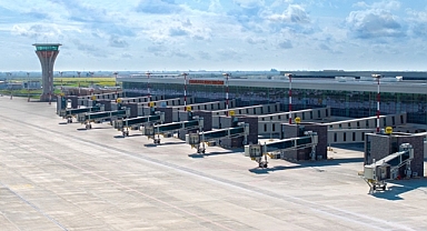 Bakan Uraloğlu, "Yapımı planlanan Karaman Havalimanı'yla aktif havalimanı sayısı 61'e çıkacak"