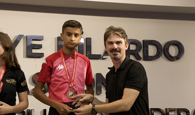 Bilardo U-17 Türkiye Şampiyonasında Türkiye 3.sü oldu