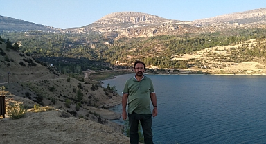 Ermenekli Şair, Evinin Çatısından Düşerek Hayatını Kaybetti