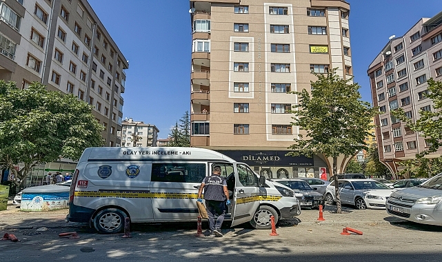 Genç evinde ölü bulundu