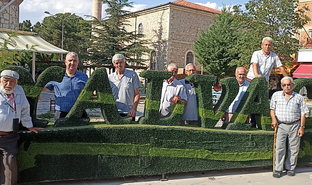 Huzurevi sakinleri Konya ve Isparta'yı gezdi