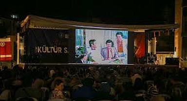 Karaman Açık Hava Sineması'nda Nostalji Rüzgârı!